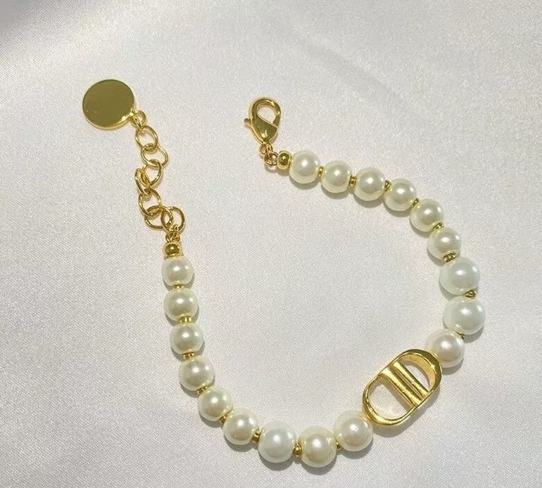 Dior Pearl Necklace+Bracelet