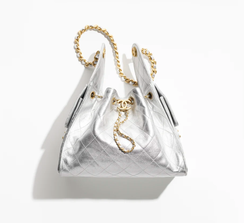 CHANEL 25 Small Handbag