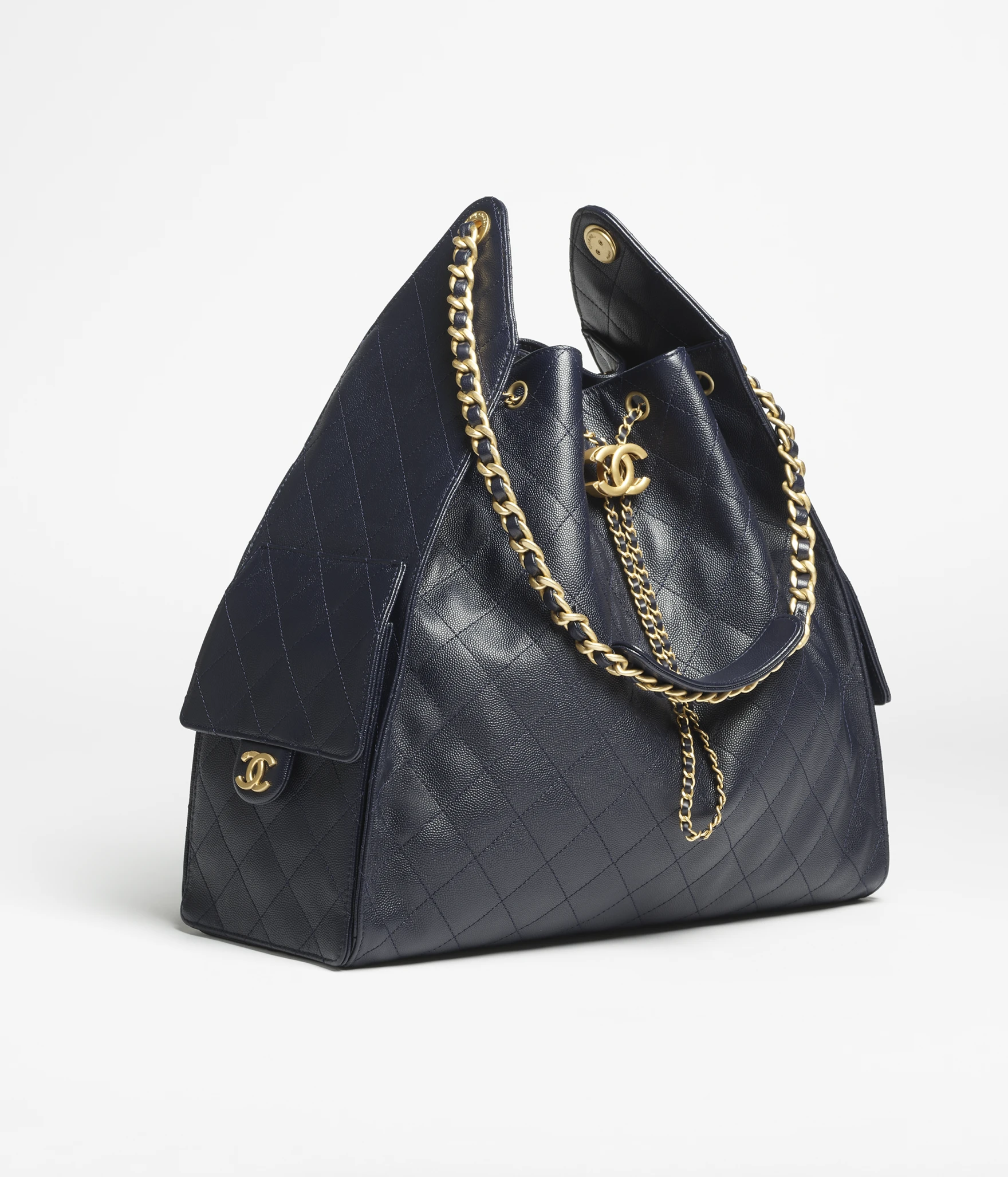 CHANEL 25 Large Handbag